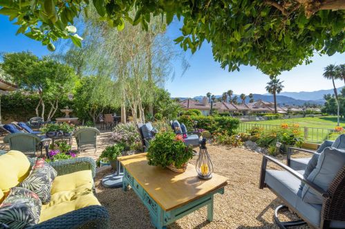 150 Kavenish Dr, Rancho Mirage CA  92270-3228 exterior