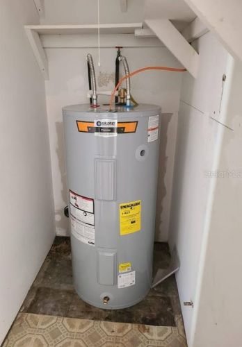 4525 Sadler Rd, Apopka FL  32712-4913 exterior