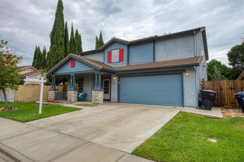 1019 Warbler Ln, Grayson, CA 95363-9038