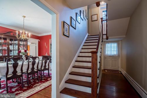 50 Shellburne Dr, Wilmington, DE 19803-4946