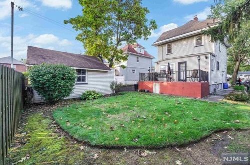 181 Cedar St, Ridgefield Park NJ  07660-1803 exterior