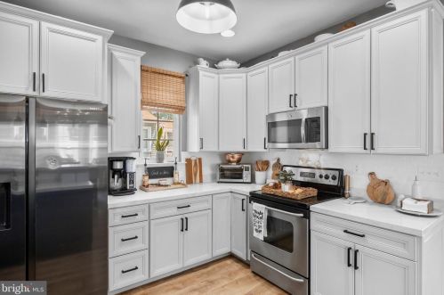 482 Center Ave, Runnemede NJ  08078-1536 exterior