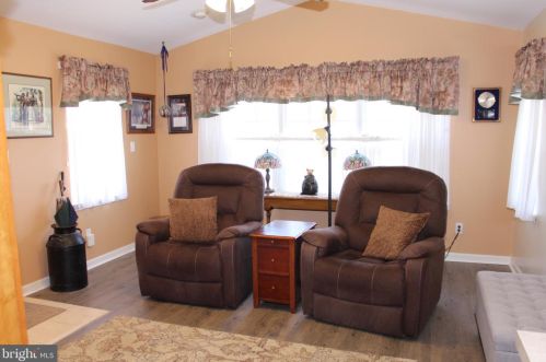 257 Chadwick Ct, Souderton PA  18964-2818 exterior