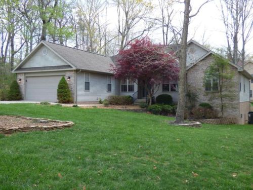 125 Markham Ln, Crossville, TN 38558-2648