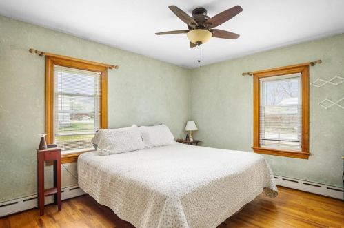 76 Puritan Ave, Coventry RI 02816-8151 exterior