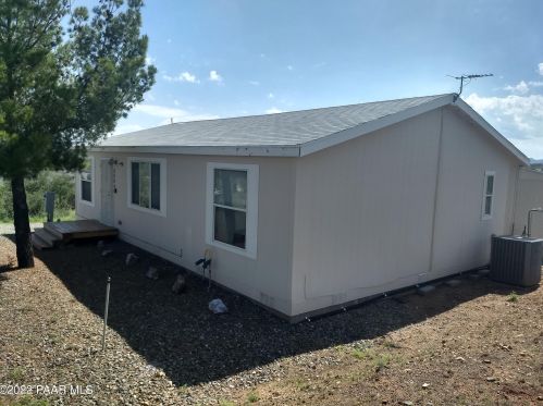 20945 Skyview Ln, Bensch Ranch, AZ 86333-2671