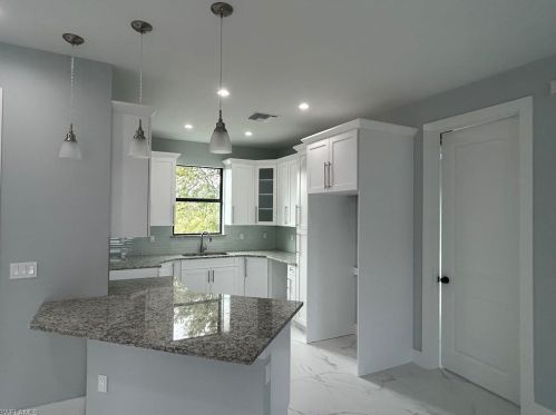 4182 22nd Ave, Naples FL  34120-8957 exterior