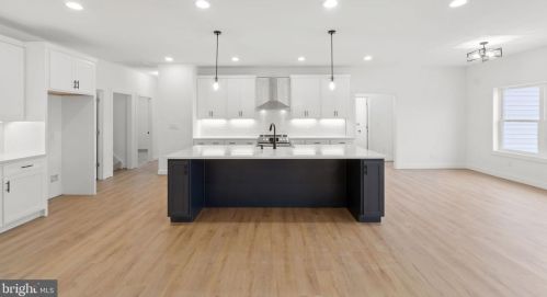 23478 Lands End Dr, Madison Mills VA  22960-3550 exterior