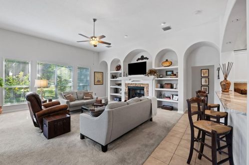 19801 Wetherby Ln, Lutz FL  33549-9329 exterior