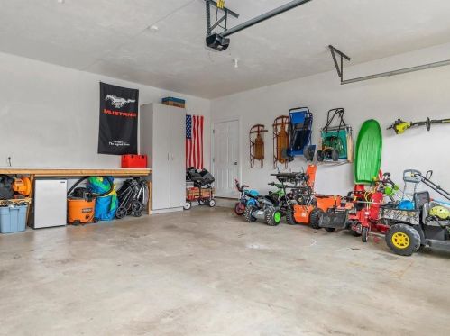 30 Excalibur Dr, Richmond RI  02892-1187 exterior