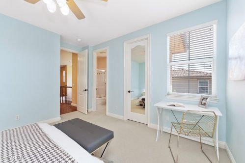 3824 Doheney Ct, Simi Valley CA  93063-0208 exterior