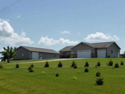 4695 Diamond Ln, Auburndale, WI 54412-9256