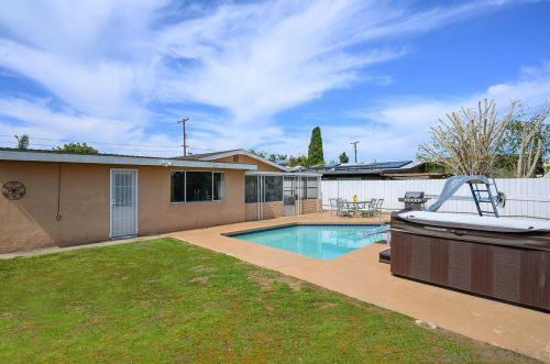 3785 Mount Ainsworth Ave, San Diego CA 92111-3219 exterior