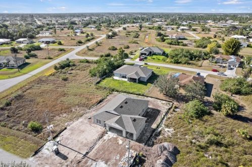 139 Pembroke St, Lehigh Acres FL 33974-0440 exterior