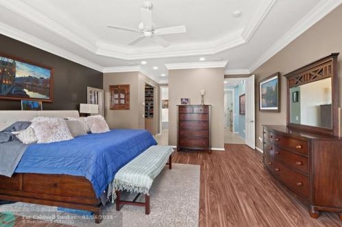 7062 Great Falls Cir, Boynton Beach FL  33437-3998 exterior