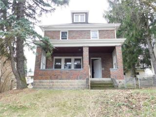 1343 Crucible St, Pittsburgh PA  15220-4807 exterior