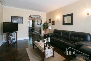 439 99th St, Brooklyn, NY 11209-8105