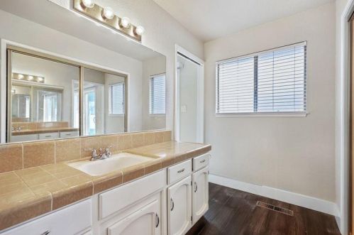 3905 Rexford Ct, Modesto CA  95356-1858 exterior