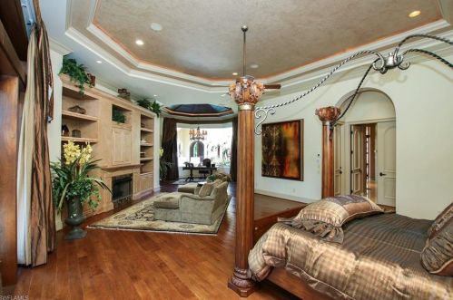 3657 Bay Crk Dr, Bonita Springs FL 34134-1910 exterior