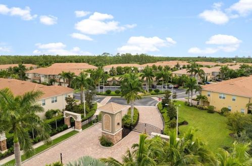 10874 Alvara Way, Bonita Springs, FL 34135-5386