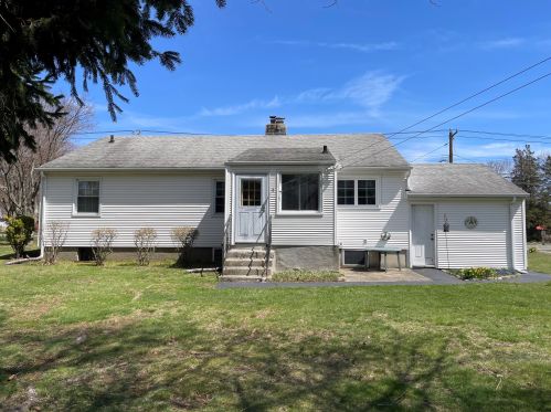 1595 Nichols Ave, Stratford, CT 06614-2666