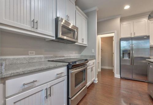 2072 Kings Gate Ln, Mount Pleasant SC  29466-8163 exterior