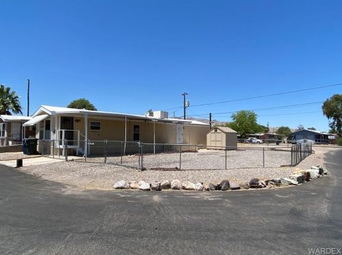 349 Santa Cruz Ave, Bullhead City, AZ 86442-5257