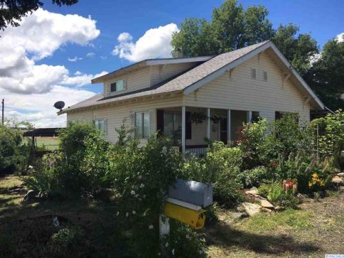 301 Rednour St, Oakesdale, WA 99158-9661