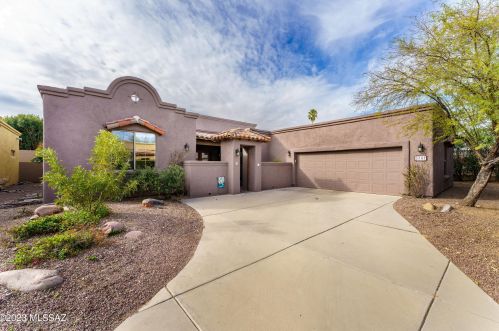 3747 Placita Vergel, Tucson, AZ 85719-1439