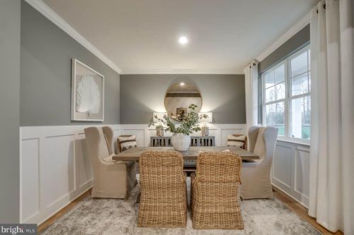 175 Winifred Dr, Hanover, PA 17331