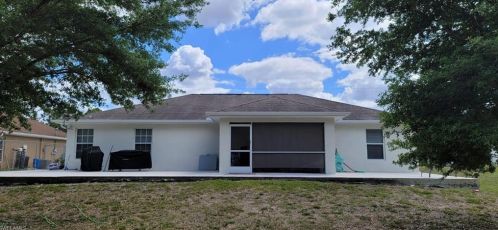 3208 16th St, Lehigh Acres, FL 33971-5365