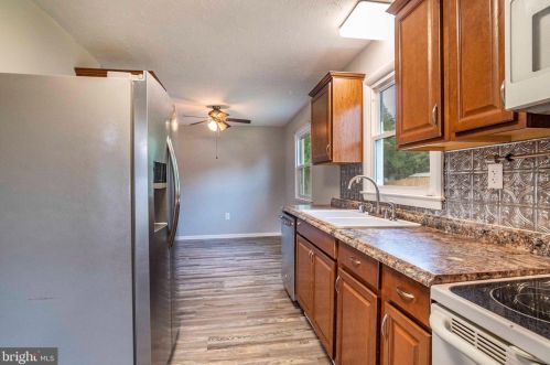 3 Old Barn Rd, Richmond National Battlefiel VA  22835-9008 exterior