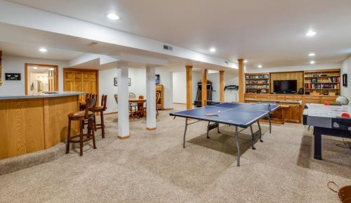 1432 Country Club Ln, Watertown WI  53098-4345 exterior