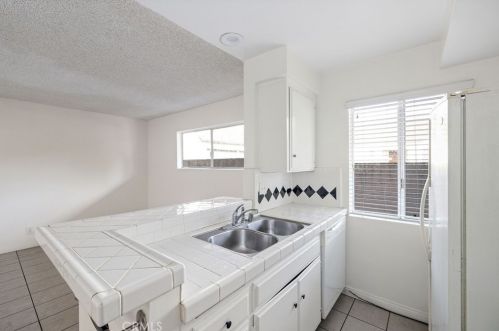 2757 Andreo Ave, Torrance CA  90501-4403 exterior