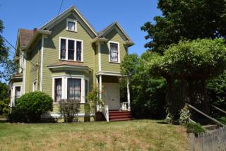 217 24th Ave, Seattle, WA 98112-5403