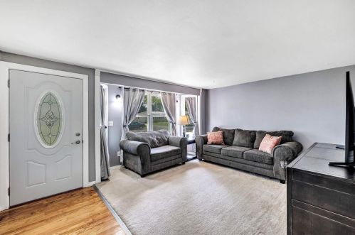 901 Memory Ave, Green Bay, WI 54301-2234