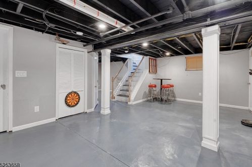 151 Parker Ave, Paterson NJ  07506-1140 exterior