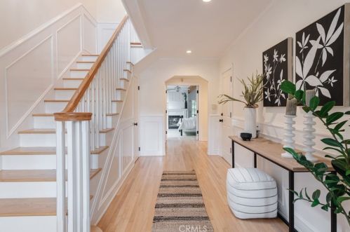 593 26th St, Manhattan Beach CA  90266-2208 exterior