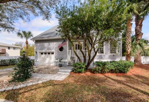 919 Seminole Blvd, Tarpon Springs, FL 34689-2438