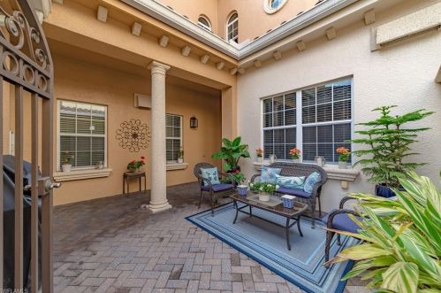 2717 Callista Ct, Naples, FL 34114-9771