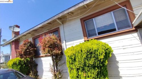 2472 64th Ave, Oakland, CA 94605-1945