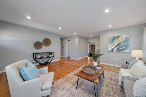 4732 Newton St, Denver CO 80219-2632 exterior