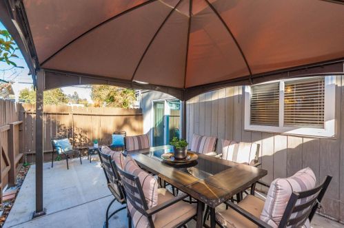 7434 Ranch Ave, Citrus Heights CA  95610-7462 exterior