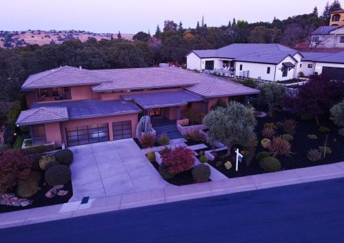 2913 Capetanios Dr, Folsom CA  95762-4606 exterior