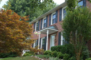 1207 Fujii Farm Ln, Knoxville, TN 37931-4733