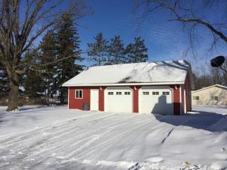 401 Weber Ave, Rozellville, WI 54484-9668