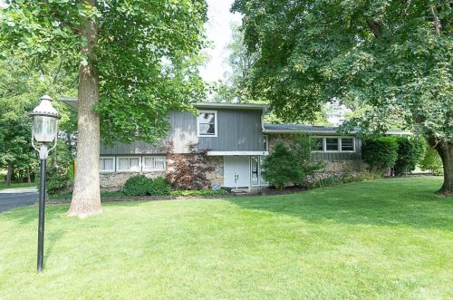 359 Tidd Dr, Sugar Grove Lake, OH 44833-1045