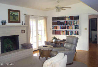 4623 Earll Dr, Phoenix AZ  85031-3711 exterior