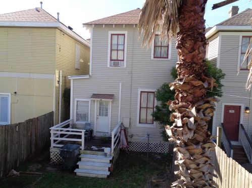 1404 26 St, Galveston TX 77550-7815 exterior