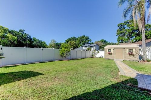 17606 Whistling Ln, Lutz FL  33549-5603 exterior